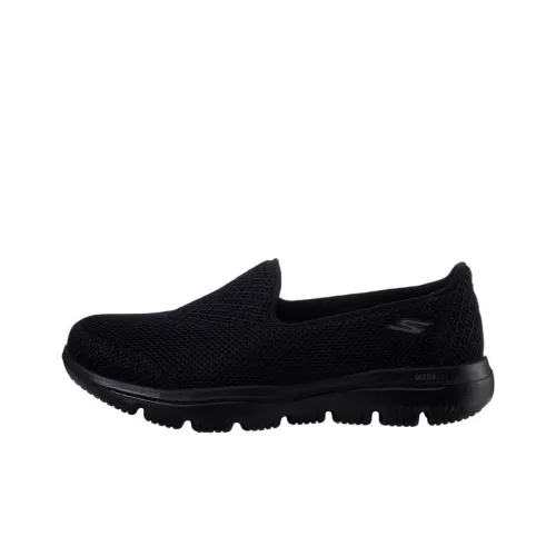 Skechers Go Walk Evolution Ultra Low Top Casual Shoes Women's Black