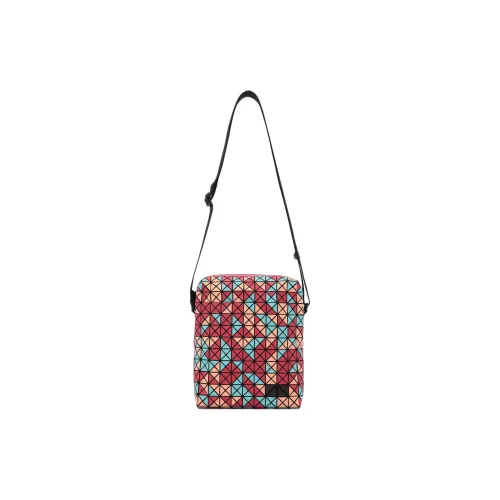 ISSEY MIYAKE Beetle Nylon Camera Bag, Shoulder Bag, Crossbody Bag Trumpets Unisex Red