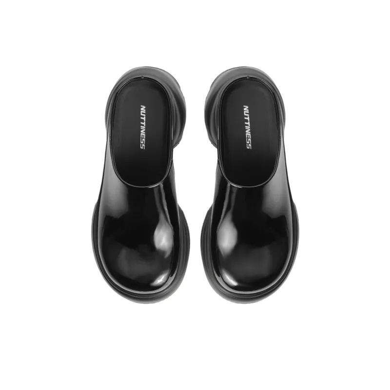 NUTTINESS Source Code Collection Closed Toe Slippers Women's-22