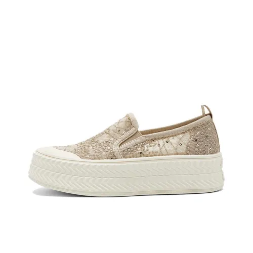 NINE WEST Low Top Casual Shoes Women's Gold