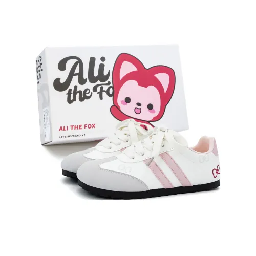 ALI THE FOX Slip Resistant, Abrasion Resistant, Breathable, Moisture Wicking, Lightweight Low Top Casual Shoes Women's