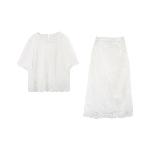 A Paradise For Awakening Skirt Set Women's