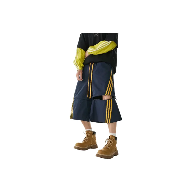 PANDA ADEVIL Casual Shorts Unisex-3