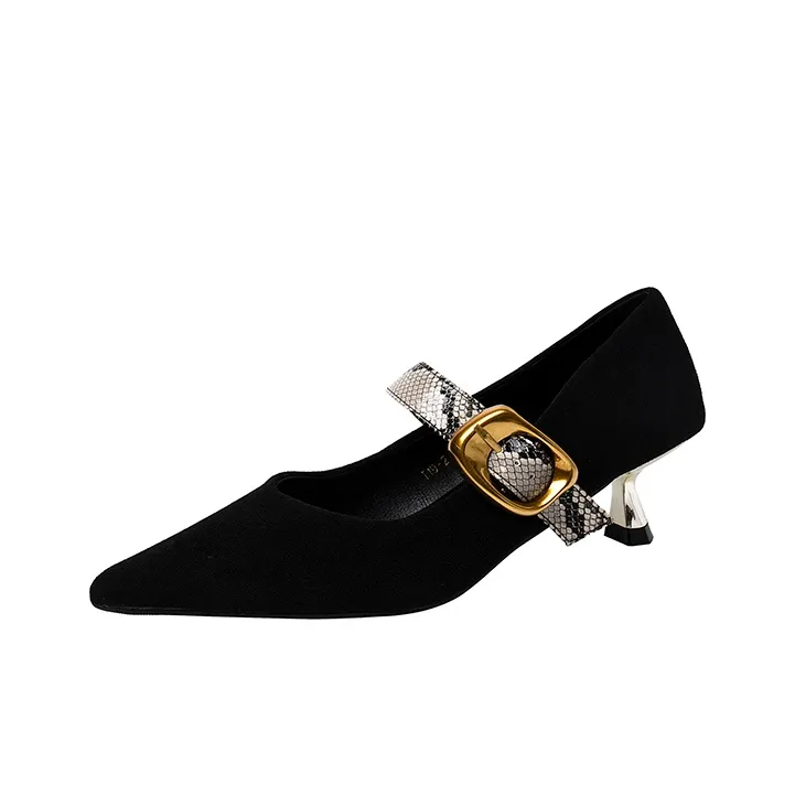 WUJI Flared Heel High Heels Women's Black-0
