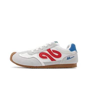 Warrior Cushioning Lightweight Low Top Skateboard Shoes Women's