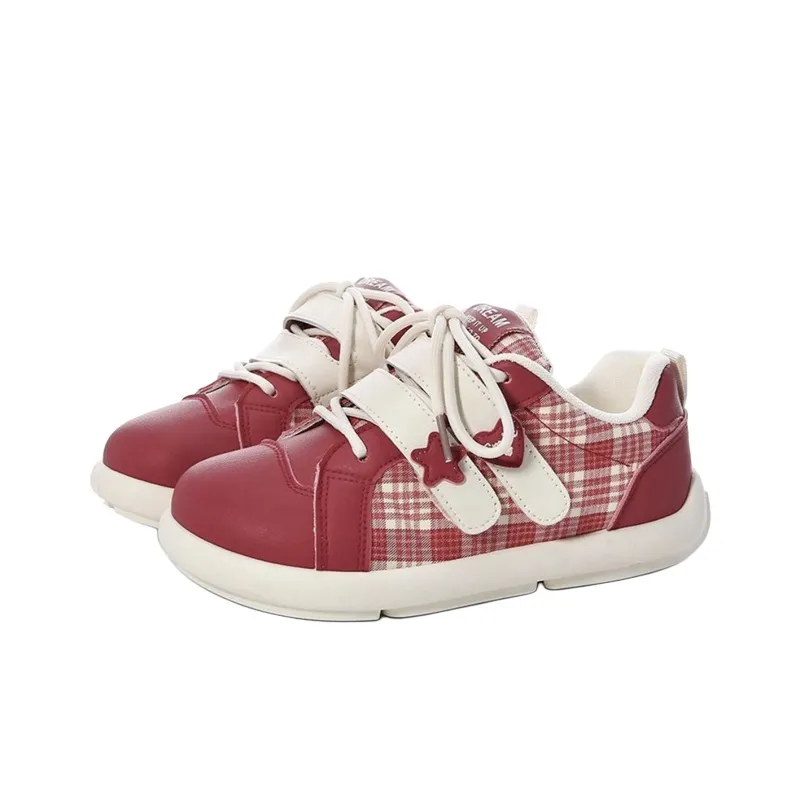 The New Age Family Low Top Skateboard Shoes Women's Red-1