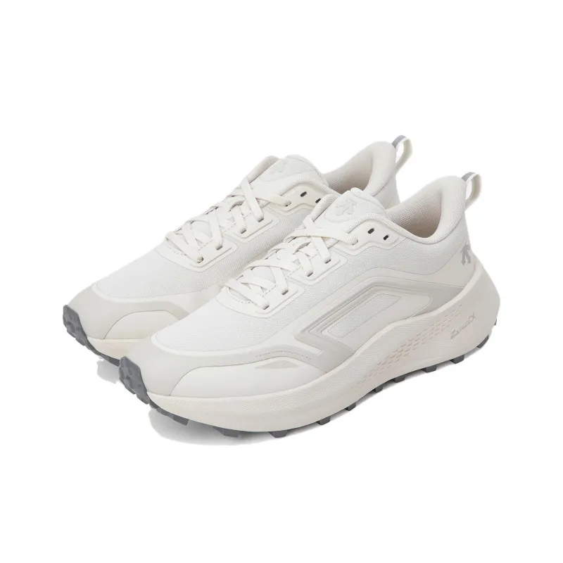 DESCENTE Flyridge Anti Slip Wear Resistant Low Top Running Shoes Unisex Beige-1
