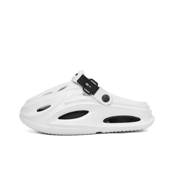 Budding Bear Clogs Men