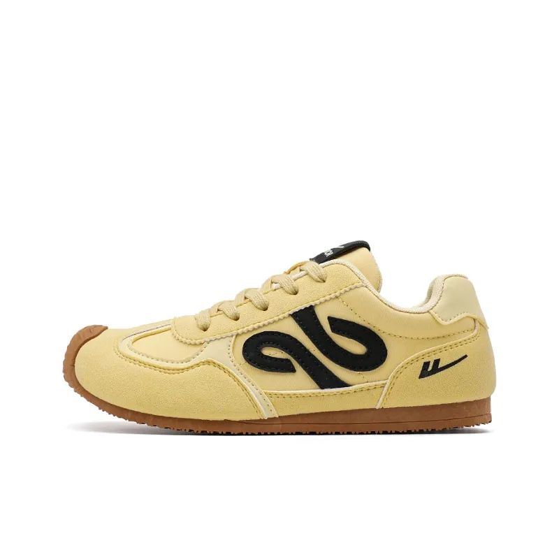 Warrior Cushioning Lightweight Low Top Skateboard Shoes Women's-5