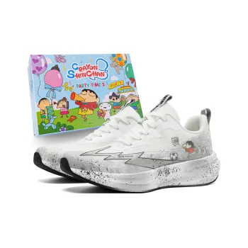 Crayon Shinchan Low Top Running Shoes Unisex