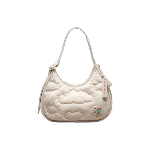 Coachtopia ErgoLoop Recycled PET Plastic Shoulder Bag Tubas Women's Ecru