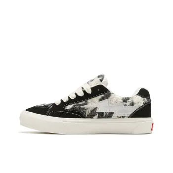 EOKAGAH Low Top Skateboard Shoes Unisex