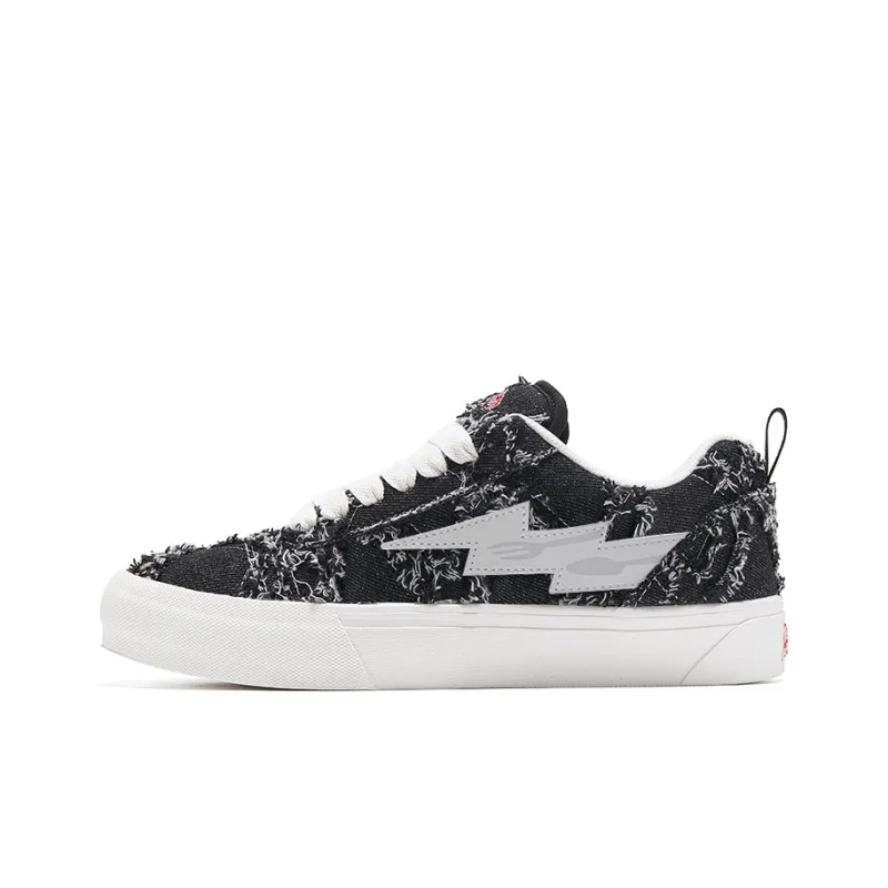 EOKAGAH Low Top Skateboard Shoes Unisex-2