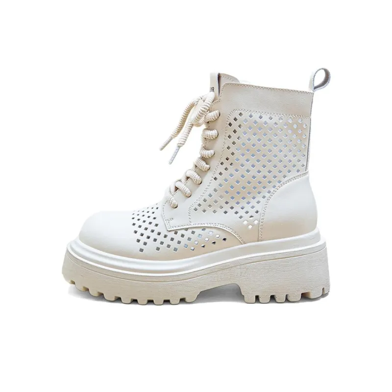 A Poinsettia Princess Ankle Boots Women's-0