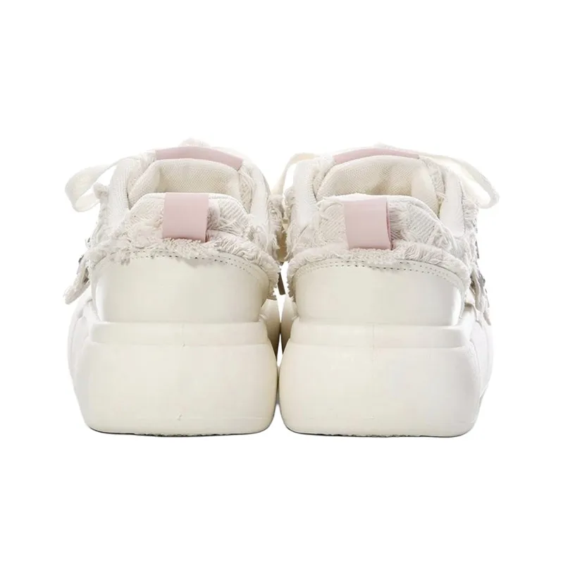The New Age Family Low Top Skateboard Shoes Women's Beige-3