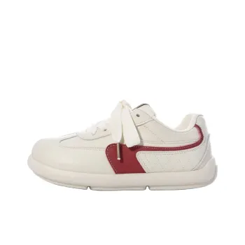 The New Age Family Low Top Skateboard Shoes Women's Beige Red