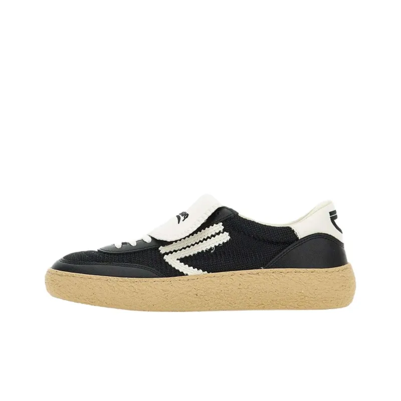 Puraai Polly Tab 4.05 Low Top Skateboard Shoes Women's Black-0