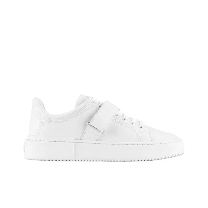 Stuart Weitzman/SW Gatsby Low Top Skateboard Shoes Women's White-1