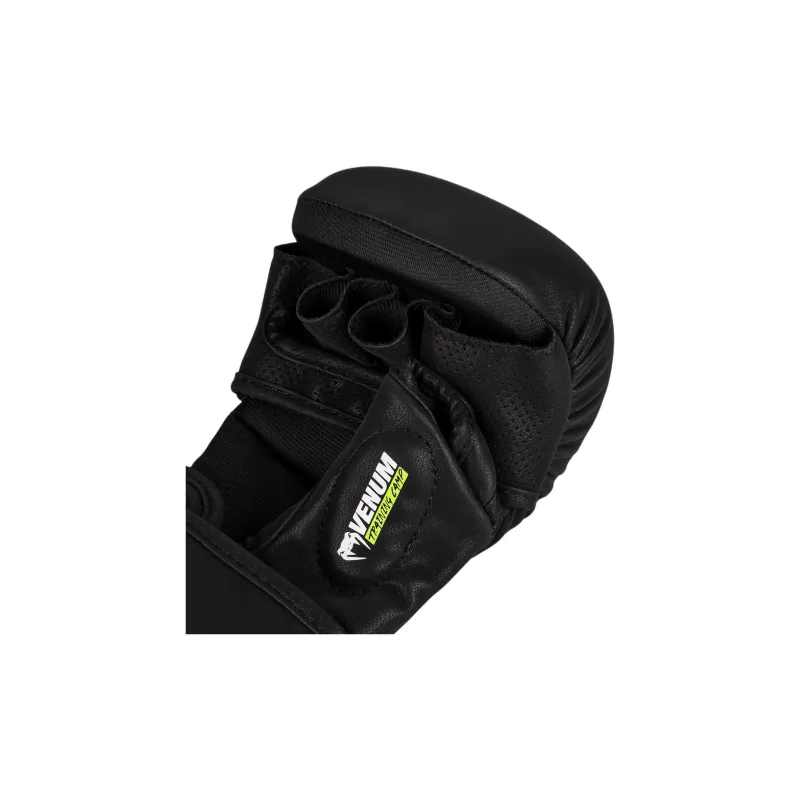 VENUM Boxing Gloves Injection Molded Foam+Neoprene Unisex Black-3