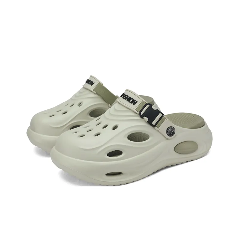 Budding Bear Clogs Men-16