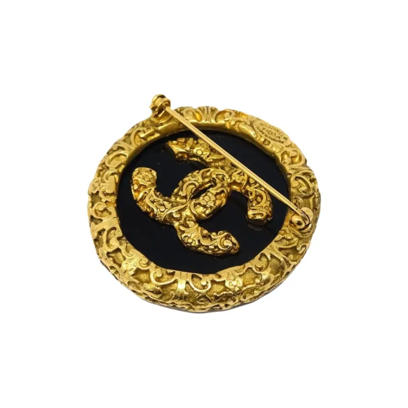 CHANEL 1993 Medallion Brooch-1