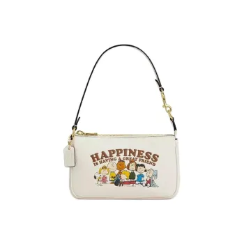 COACH PEANUTS Snoopy, Collaboration Nolita Litchi Grain Leather Pochette Handbag Trumpets Women's White