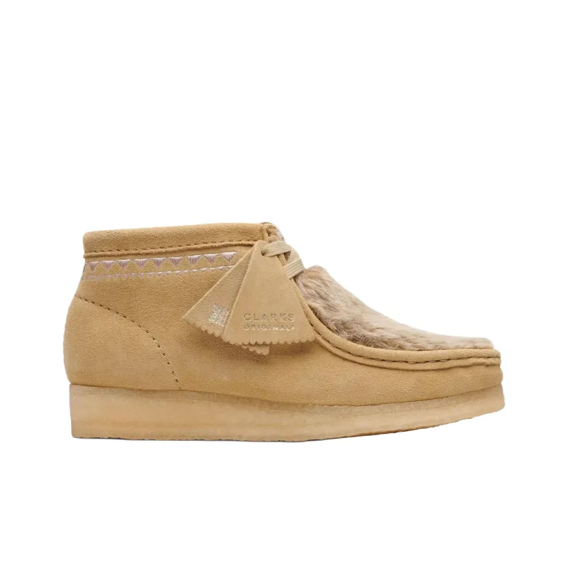 Clarks Wallabee Ankle Boots Women's Tan-1