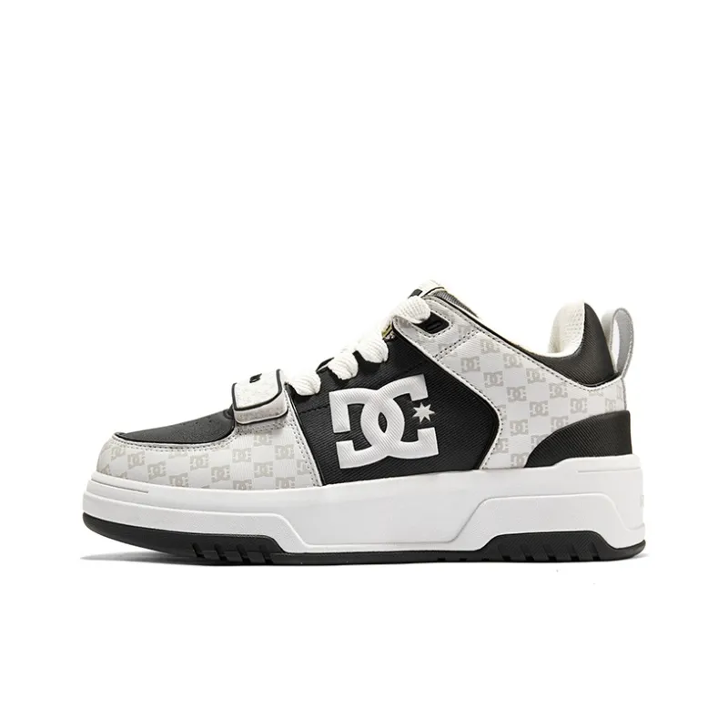 DC Shoes CAMPUS CAS Anti Slip Wear Resistant Low Top Brother's Skateboard Shoes Men's Monogram White Black-0
