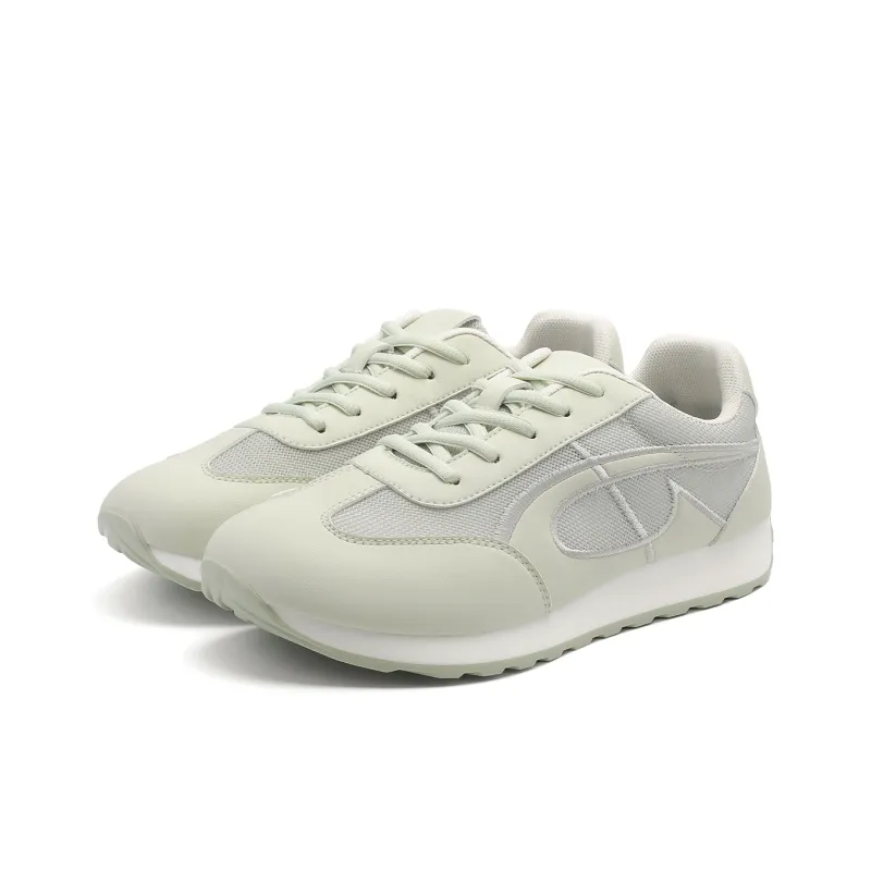 DEERWAY Abrasion Resistant Breathable Low Top Casual Shoes Women's Light Green-1