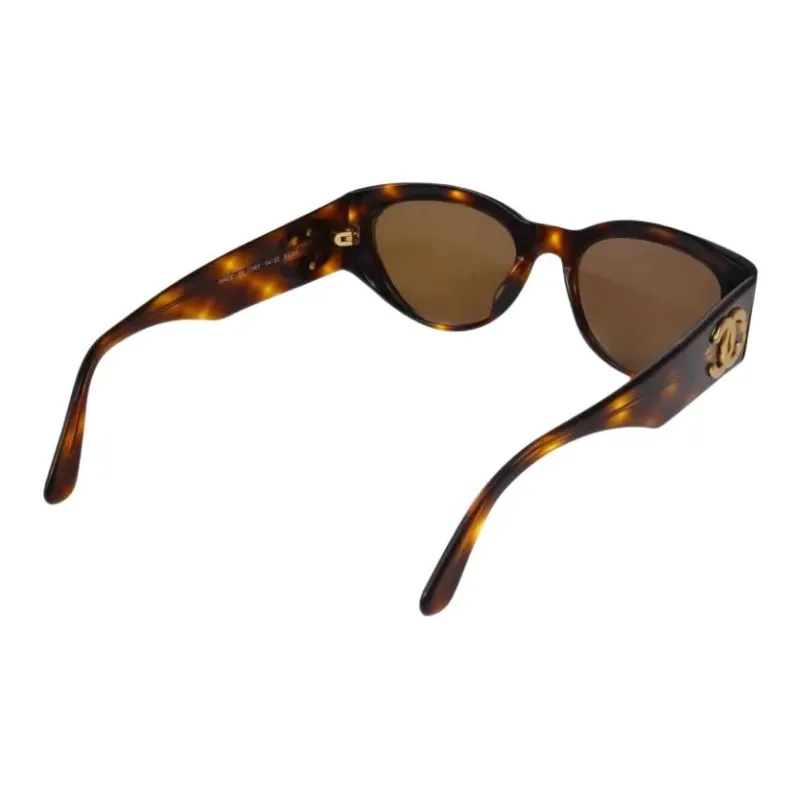 CHANEL 1990 2000s Cat eye Sunglasses-1