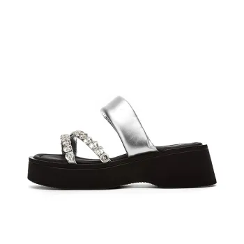 DAPHNE Slide Slippers Women's