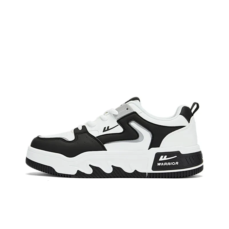WARRIOR Skateboard Shoes Men Low Top White Black-4