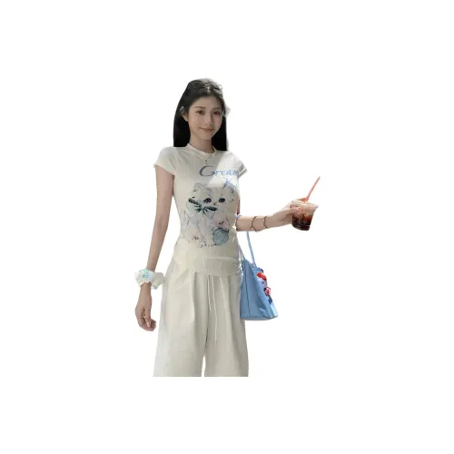 The Temptation Of The Muse Set in Sleeve T Shirt Women's