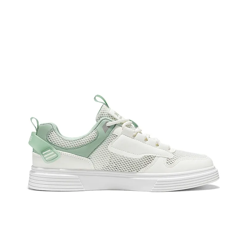 Binary Breathable And Wear resistant Low Top Skateboard Shoes Men's Beige Green-1