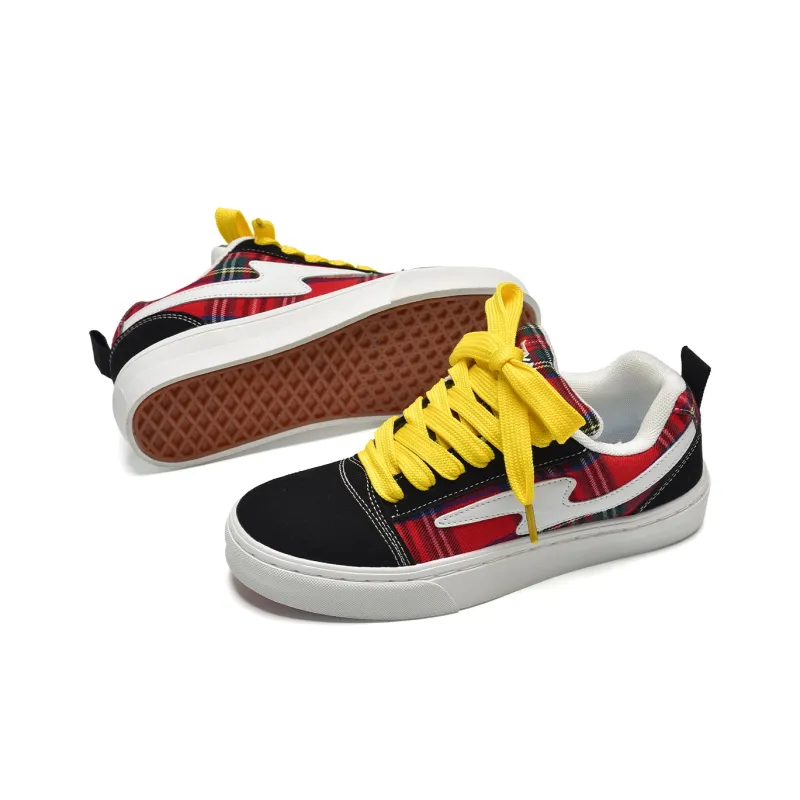 Teddy Bear Collection Slip Resistant, Abrasion Resistant, Lightweight Low Top Skateboard Shoes Unisex-32