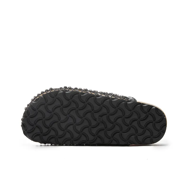 La Chapelle Abrasion Resistant Closed Toe Slippers Women's Black-5