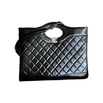 CHANEL Diamond Pattern Oil Wax Sheepskin Crossbody One Shoulder Handbag Tubas Women's Black