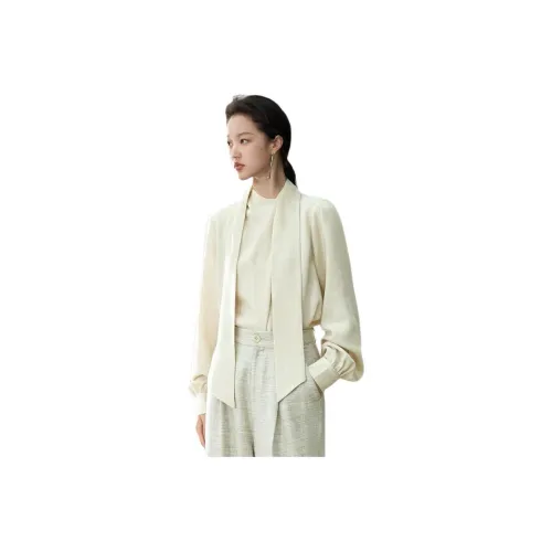 COMMON VALUE Shirts Women's Symplocaceae Apricot