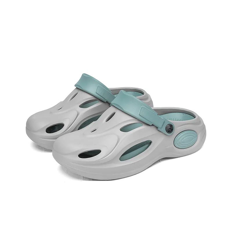 Budding Bear Clogs Men-9