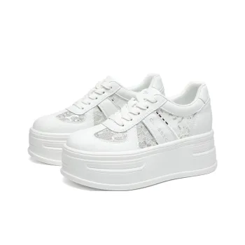 ZHR Low Top Skateboard Shoes Women's