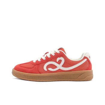 Feiyue Abrasion Resistant Lightweight Slip Resistant Low Top Skateboard Shoes Women's Red Beige
