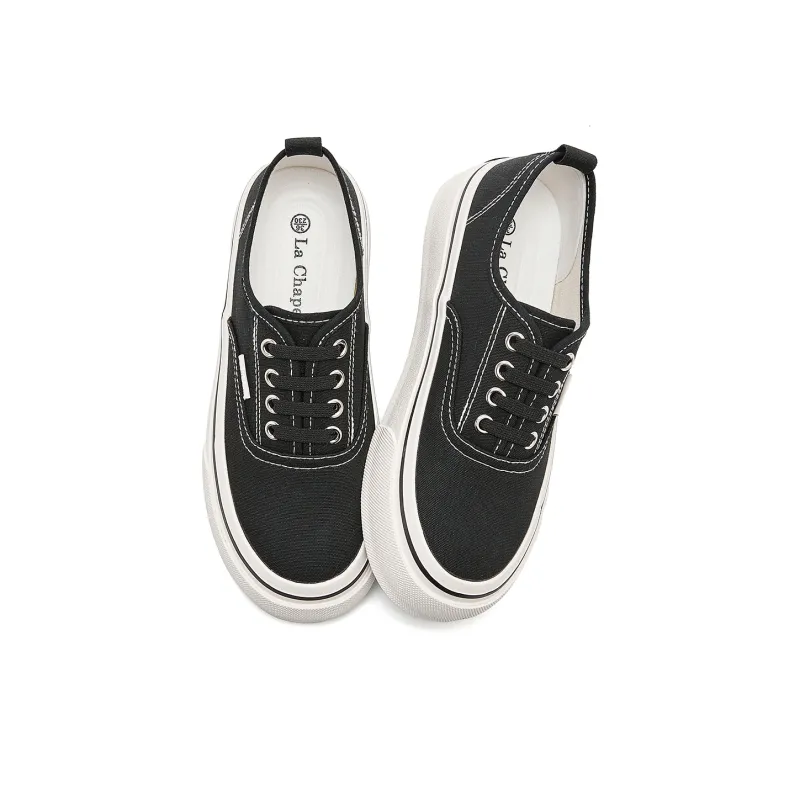 La Chapelle Breathable Low Top Canvas Shoes Women's Black-1