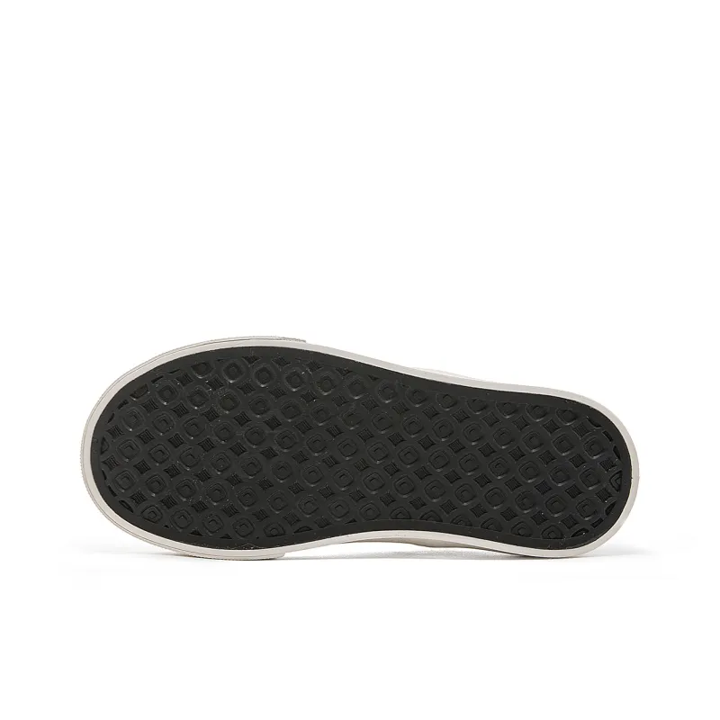 La Chapelle Breathable Low Top Canvas Shoes Women's Black-6