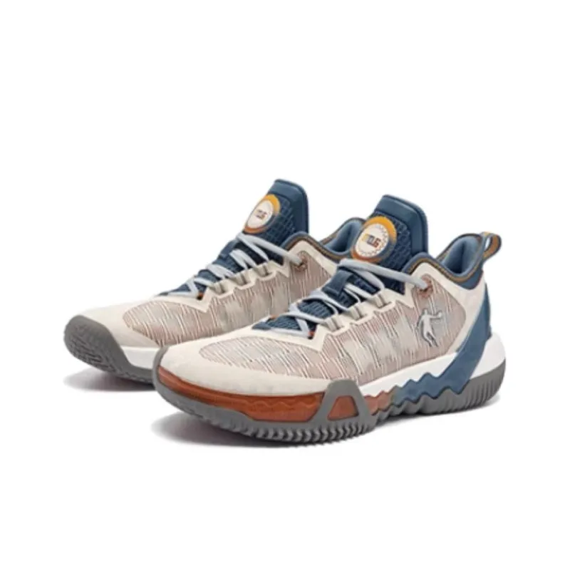 QIAODAN Cushioned Slip-Resistant Low-Top Basketball Shoes Men's Greige-2