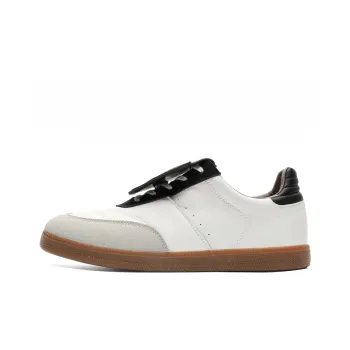 ROBINHOOD Anti Slip Wear Resistant Low Top Skateboard Shoes Unisex Box Included