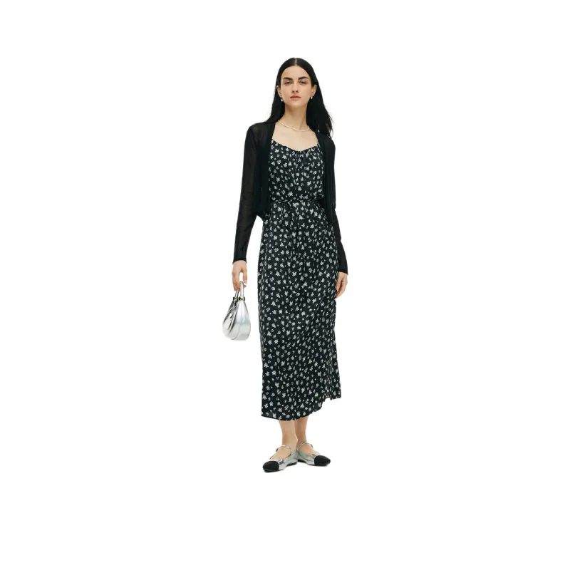 GOELIA Two Piece Skirt Sets Women's 8BD Black With Ecru Small Rose Print-0