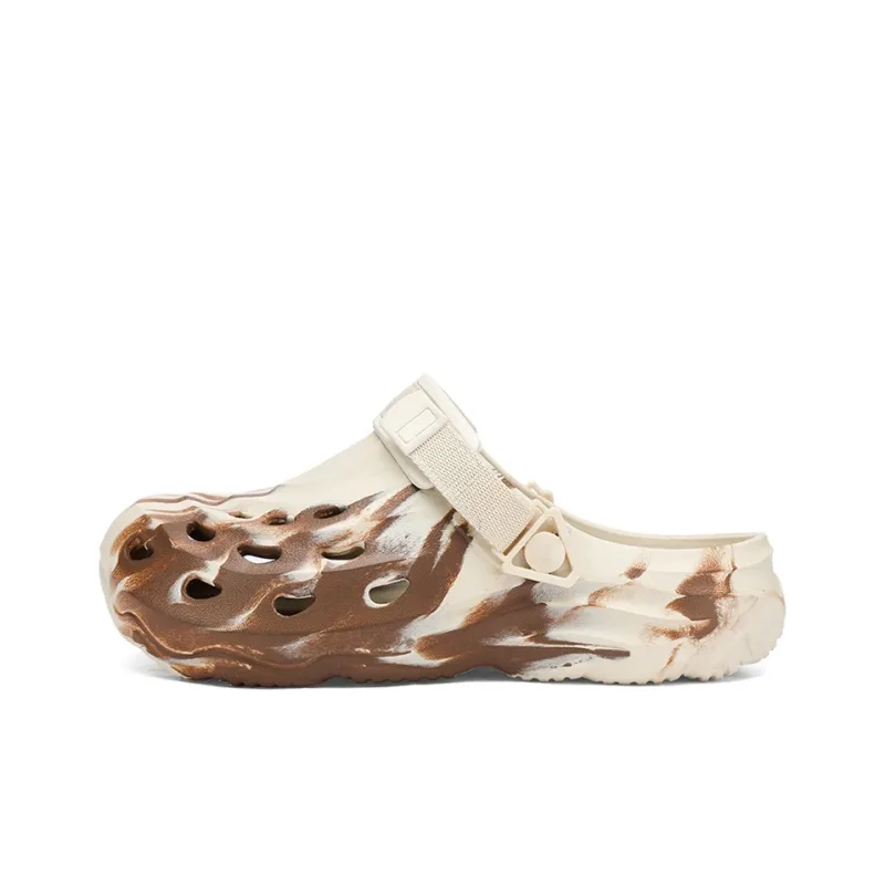 FCMM Bubbles Cloud Collection Clogs Unisex-4