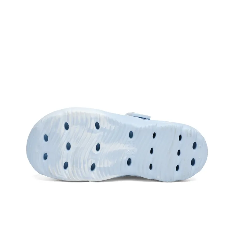 FCMM Bubbles Cloud Collection Clogs Unisex-3