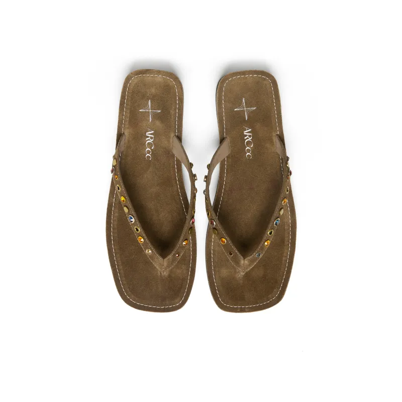 ARCCC Abrasion Resistant Slip Resistant Flip Flops Women's Dark Brown-2