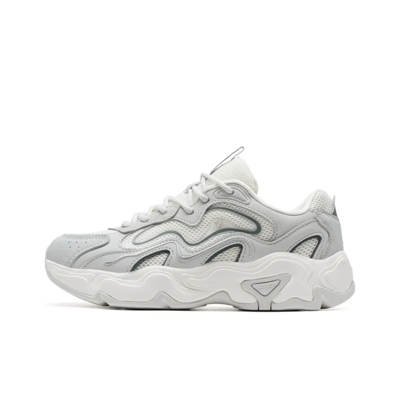 XTEP Nomadic Wear resistant And Lightweight Low Top Casual Shoes Men's Sail White Phantom Gray-0